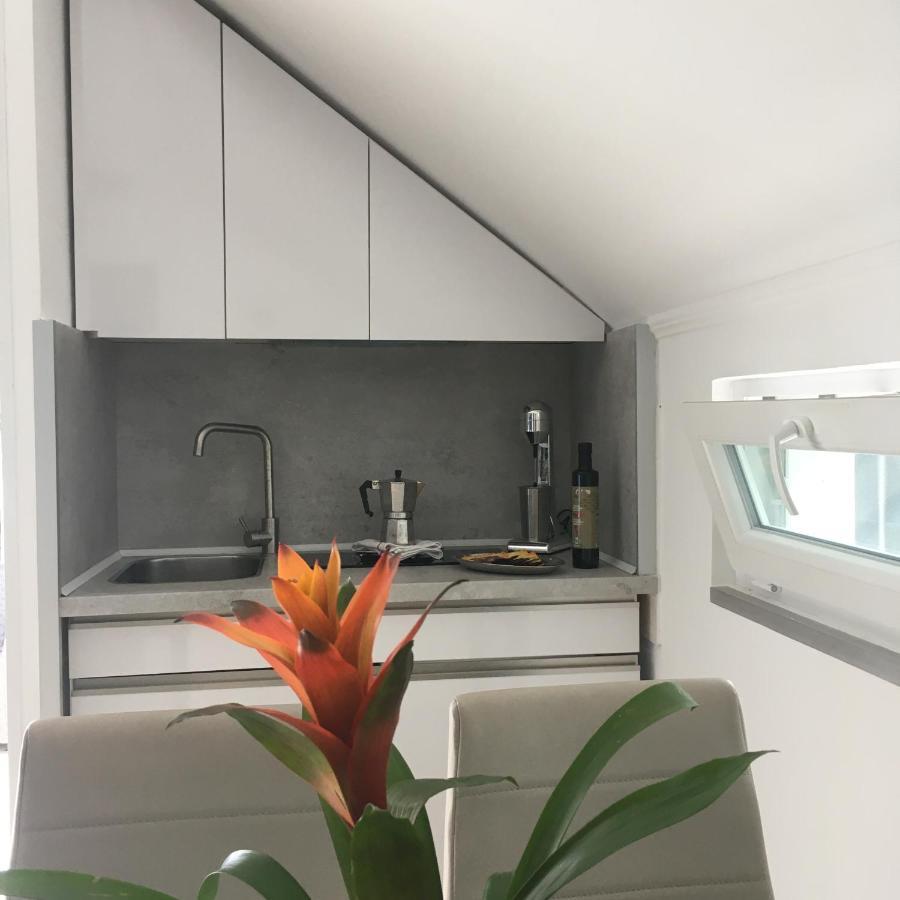 Villa Evita Mesongi Ngoại thất bức ảnh