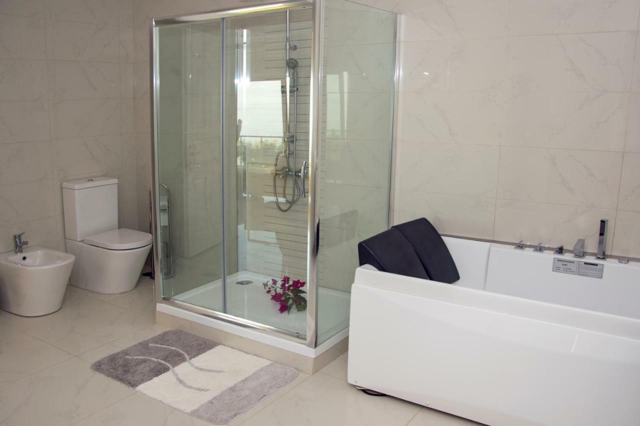 Villa Evita Mesongi Ngoại thất bức ảnh